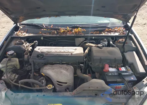 2002 Toyota Camry Le из США, поврежденный, VIN 4T1BE32K22U604831